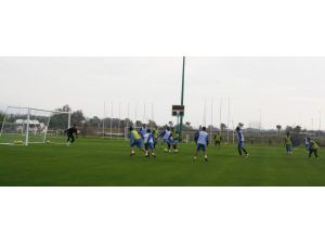 Akhisar Belediyesporun Antalya Kampı Başladı