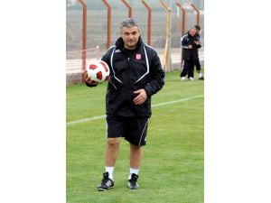 Sivasspor, Mke Ankaragücünden Ümit Kurt İle Anlaştı