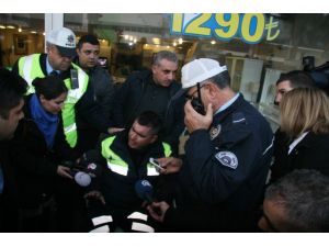 İnsan Hakları Komisyonu Cezaevi Alt Komisyonu Üyeleri İzmir’de Karakolları Gezdi