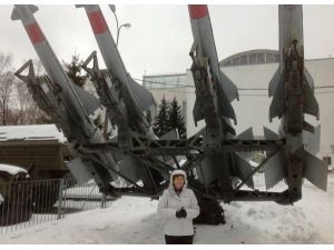 Chp Milletvekili Güven, Sovyet Ordusu Müzesini Gezdi