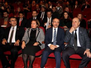 Bakan Dinçer, ‘siyaset Akademisi’ne Katıldı