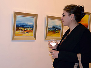 Ressam Serbest’in Sergisi Büyük İlgi Görüyor