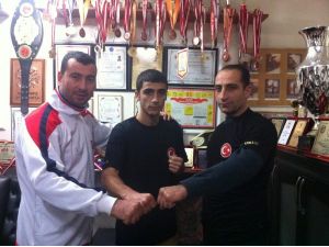 Madalya Avcıları Marsilya Yolunda