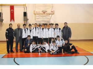 Potanın Kralı Mehmet Akif