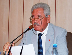 İl Genel Meclisi Başkanını Seçiyor