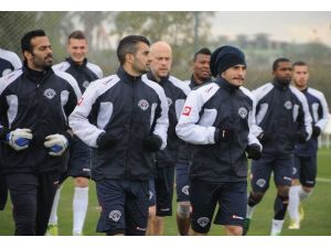 Kasımpaşa, Hazırlıklarını Sürdürüyor