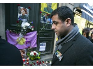 Demirtaş Ve Kışanak, Cinayetin İşlendiği Olay Yerini Ziyaret Etti