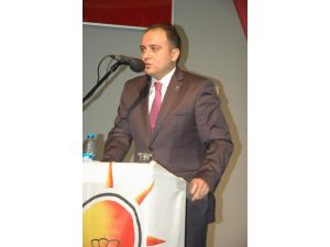 Ak Parti Genel Başkan Yardımcısı Salih Kapusuz: