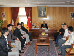 Demokrasimizi İncelemeye Geldiler