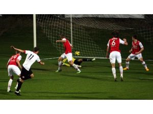 Gençlerbirliği-az Alkmaar Maçına Yağmur Engeli