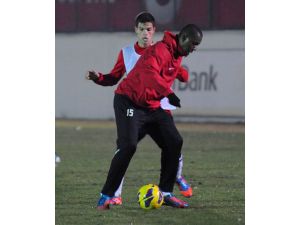 İstanbul Büyükşehir Belediyespor’da Beşiktaş Maçı Hazırlıkları Başladı