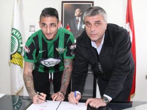 Akhisar Belediyespor, Kerem Bulut’u Renklerine Kattı