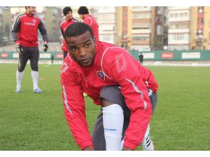 Kardemir D.ç Karabükspor’da Ekigho Transferi Olmadı