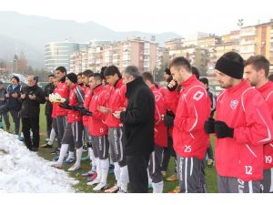 Kardemir D.ç Karabükspor’da İkinci Yarı Öncesi Kurban Kesimi