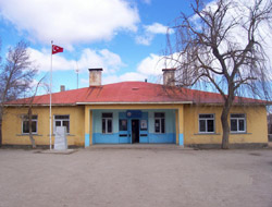 İlköğretim Okuluna 8 Ek Derslik