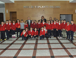 Öğrencilere Uygulamalı Eğitim