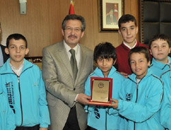 Poyraz’ın Basketbolcu Konukları 