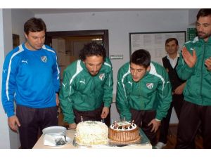 Tuncay Ve Sercan’a Sürpriz Doğum Günü Kutlaması