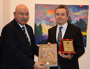 Ressam Yıldırım’ın Sergisine Yoğun İlgi