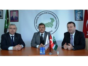 “yunanistan Lozan’a Uymadı”