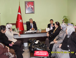 Ak Parti Kadın Kolları Huzurevinde 