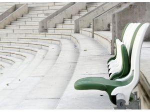 Timsah Arena’nın Koltukları Takılıyor