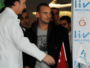 Sneıjder: İstanbulda Olmak Mutluluk Verici