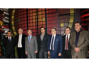 Kültür Bakanı Günay Ve Tarım Bakanı Eker, Sergi Açılışına Katıldı