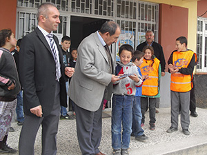 Suriyeli Kardeşlerimiz  Üşümesin Kampanyası