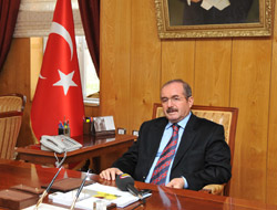 Vali Kocatepe’den 23 Nisan Mesajı