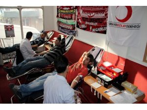 Taraftarlardan Kan Bağışı