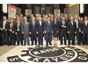 Kılıçdaroğlu, Kabinedeki Revizyonu Değerlendirdi