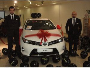 Yeni Auris Toyota Plaza Seçil’de Görücüye Çıktı
