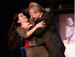 Devlet Tiyotrosundan ‘Masanın altında’