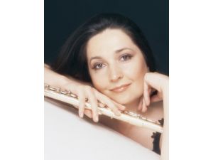 Ünlü Flüt Sanatçısı Kutluer, Londrada Konser Verecek