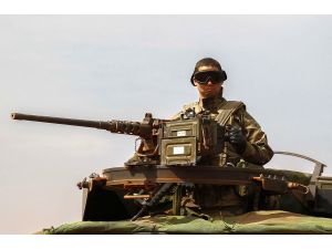 Mali’deki Fransız Ordusu Timbuktu’ya Giriyor