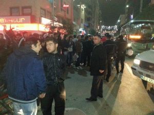 Beşiktaşlı Taraftarlar Manisa’da Galip Gelmiş Gibi Sevindi
