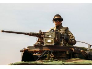 Fransız Birlikleri Malideki Timbuktu Havaalanı’nı Geri Aldı