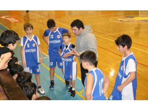 Gold Majesty Gençler Basketbol Turnuvası Başladı