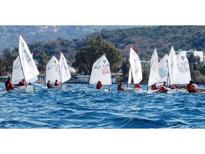 Yarıyıl Yelken Kupası Yarışları, Bodrum’da Başladı