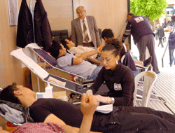 Kızılaya kan bağış Tırı Kahramanmaraşta  