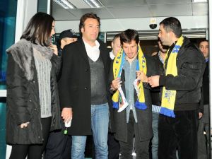 Emre Belözoğlu’na Coşkulu Karşılama