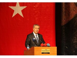 Başbakan Yardımcısı Arınç: “mehmet Akif Ersoy’un Hayatı Herkese Örnektir”