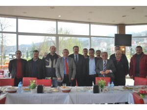 Chp Milletvekili Karaahmetoğlu Görele’de Muhtarların Dertlerini Dinledi