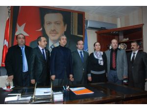 Bakan Ekerin Diyarbakır Temasları