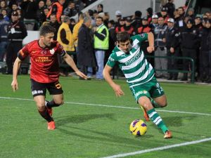 Bursasporlu Futbolcular Gelecek Adına Umutlu