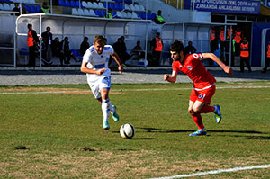 Zirveye Adım Adım:1-0