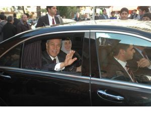 Arınç Manisada Nikah Şahitliği Yaptı