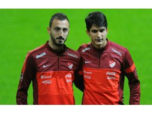 Milli Futbolcular Ahmet İlhan Ve Necip Uysal’dan Açıklamalar