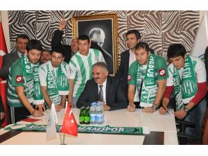 Kızılcahamamspor’un Yeni Transferleri İmza Attı